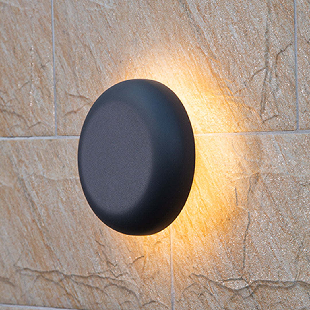 Star Die-cast Minimalist Geometric Outdoor Wall Light
