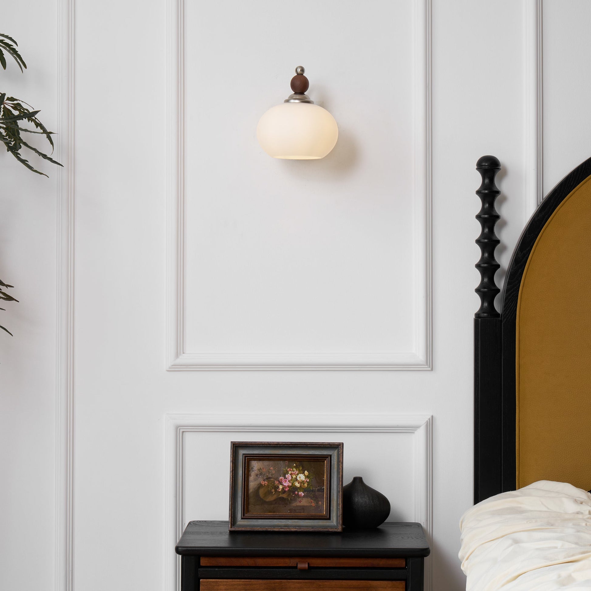 Vicare Premium Nordic Art Glass Wall Lamp-Neutral Decor