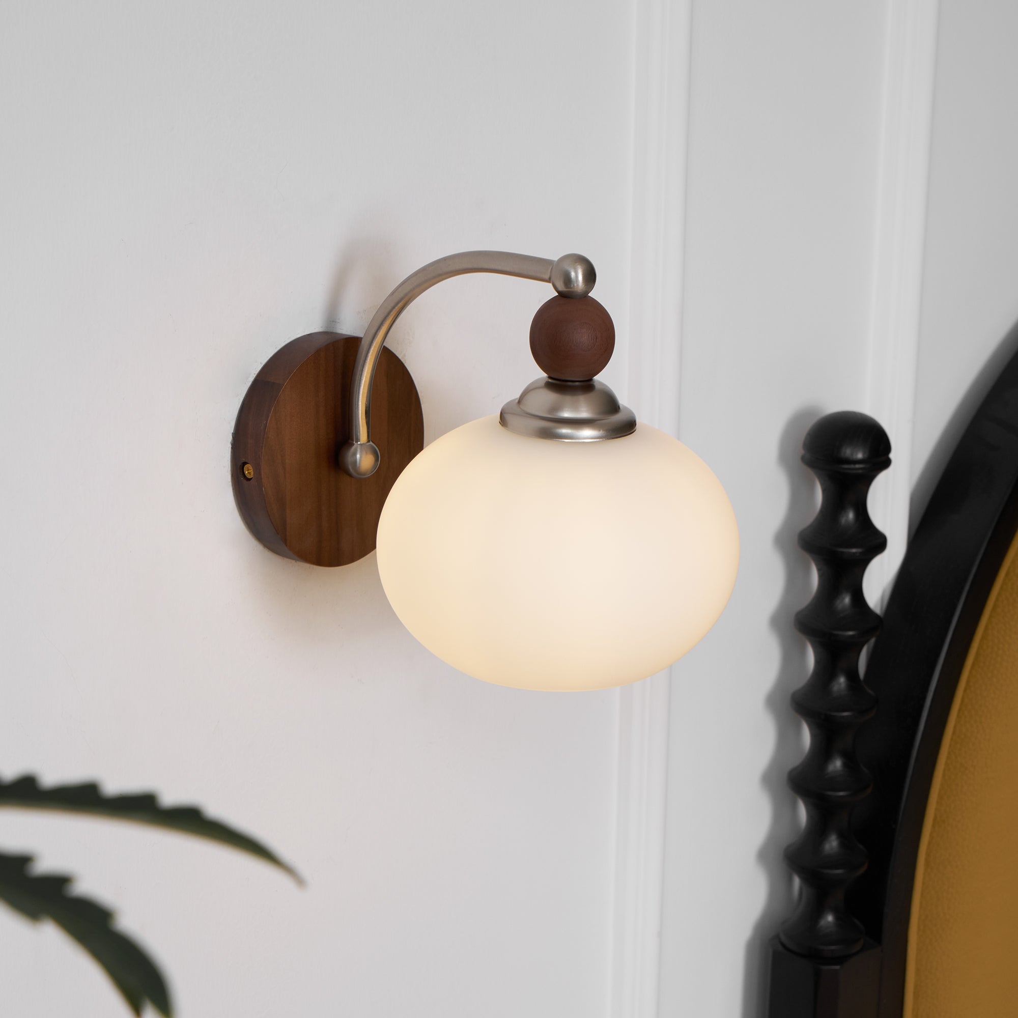Vicare Premium Nordic Art Glass Wall Lamp-Neutral Decor