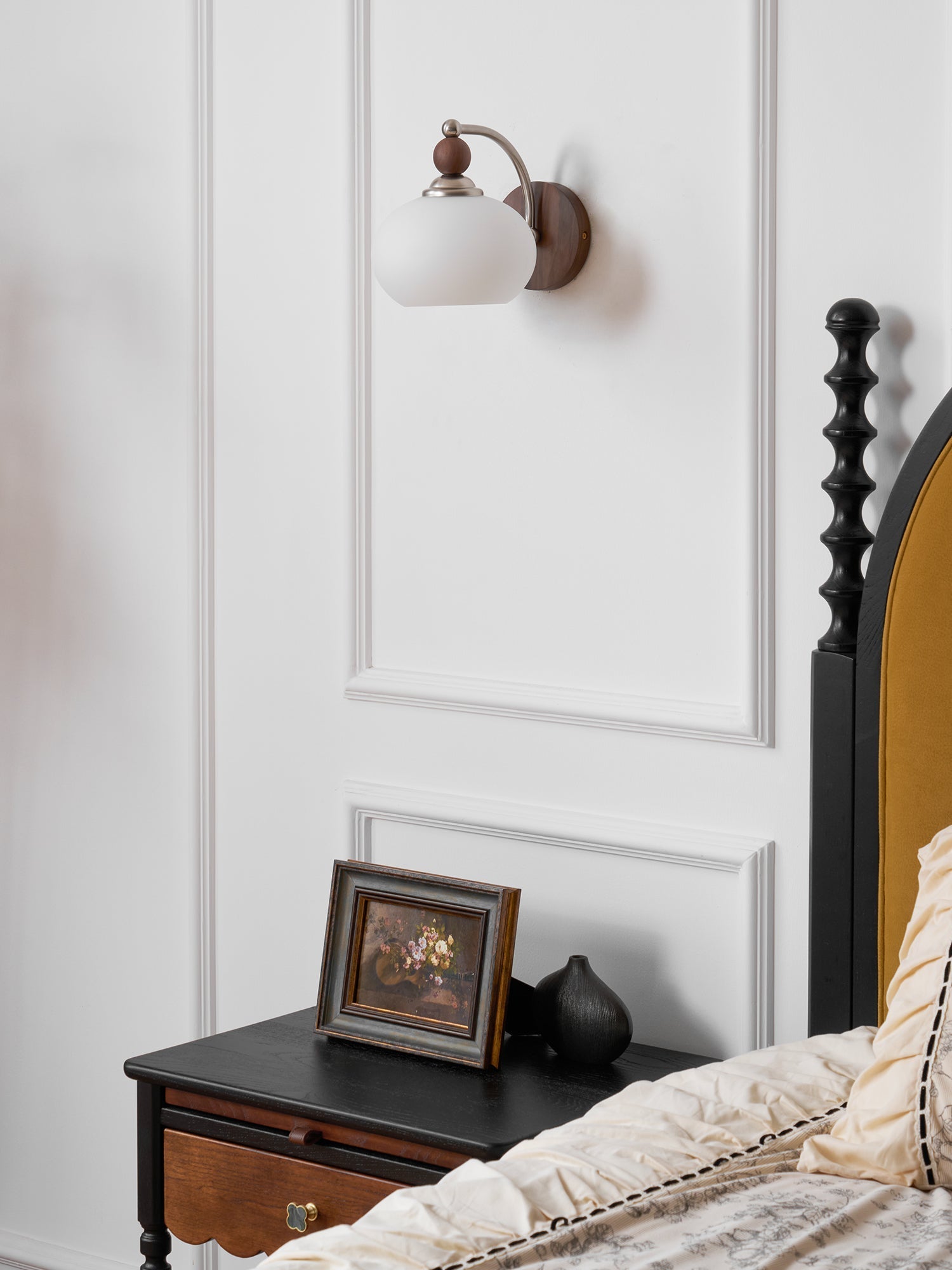 Vicare Premium Nordic Art Glass Wall Lamp-Neutral Decor