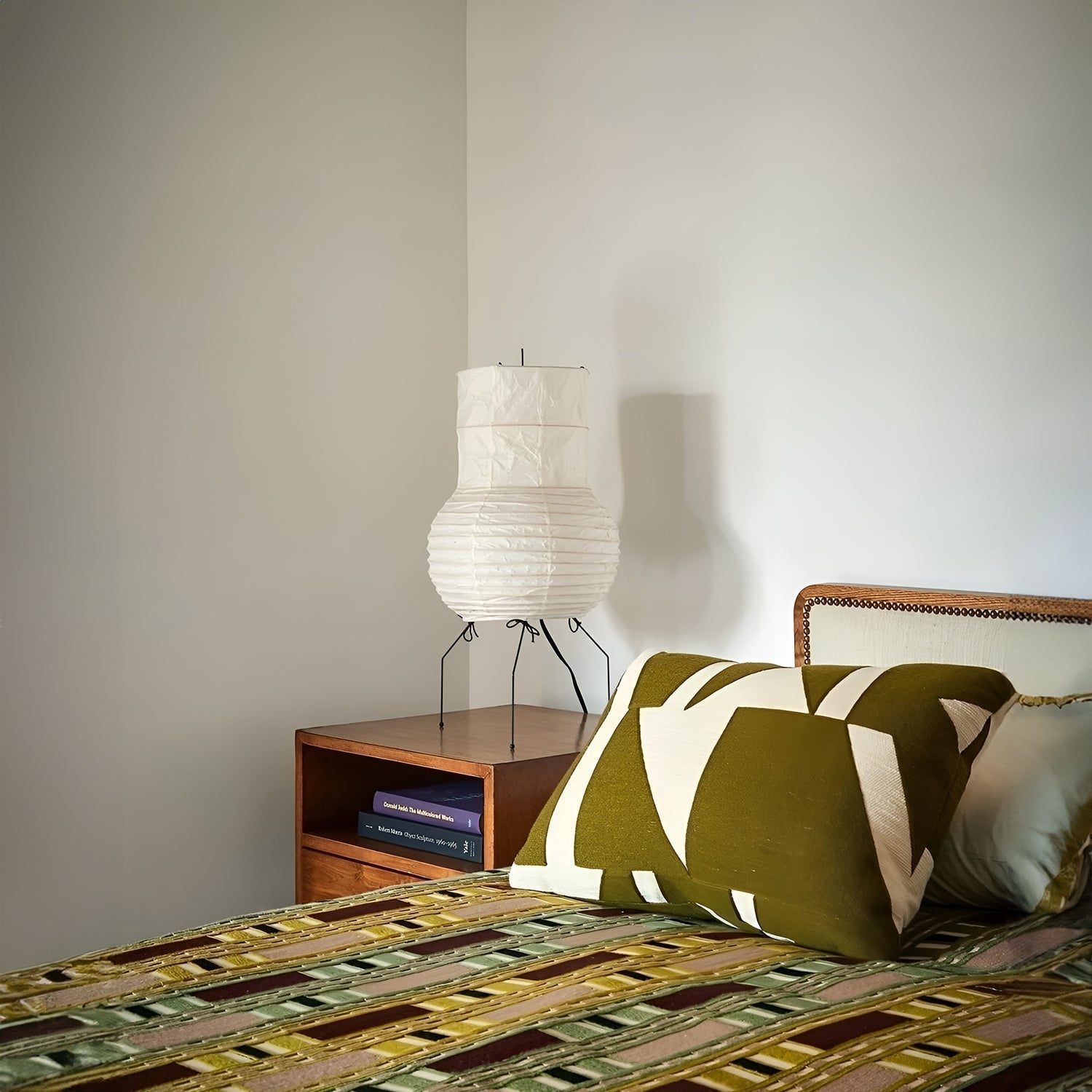 Brandy Vintage Paper Table Lamp-Neutral Decor