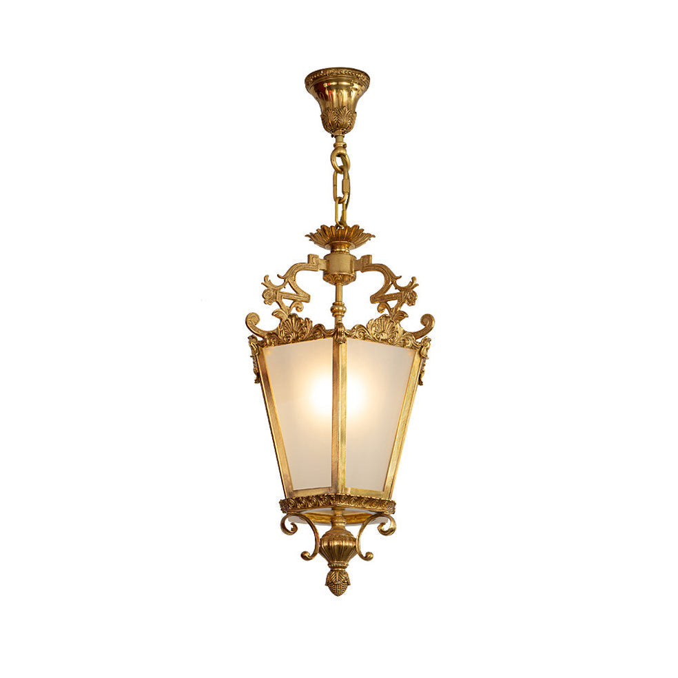 Lifestyle image featuring the Zaragoza lamp in a living space.