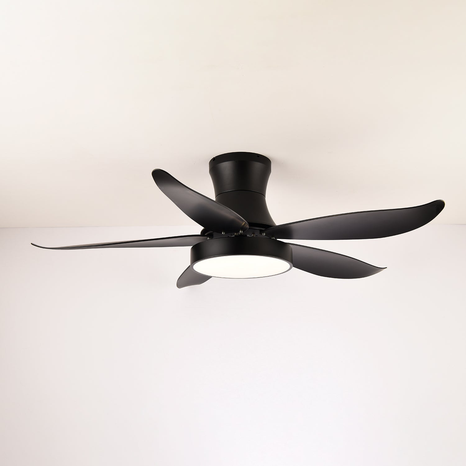 Jada Modern Black Ceiling Fan Light-Neutral Decor
