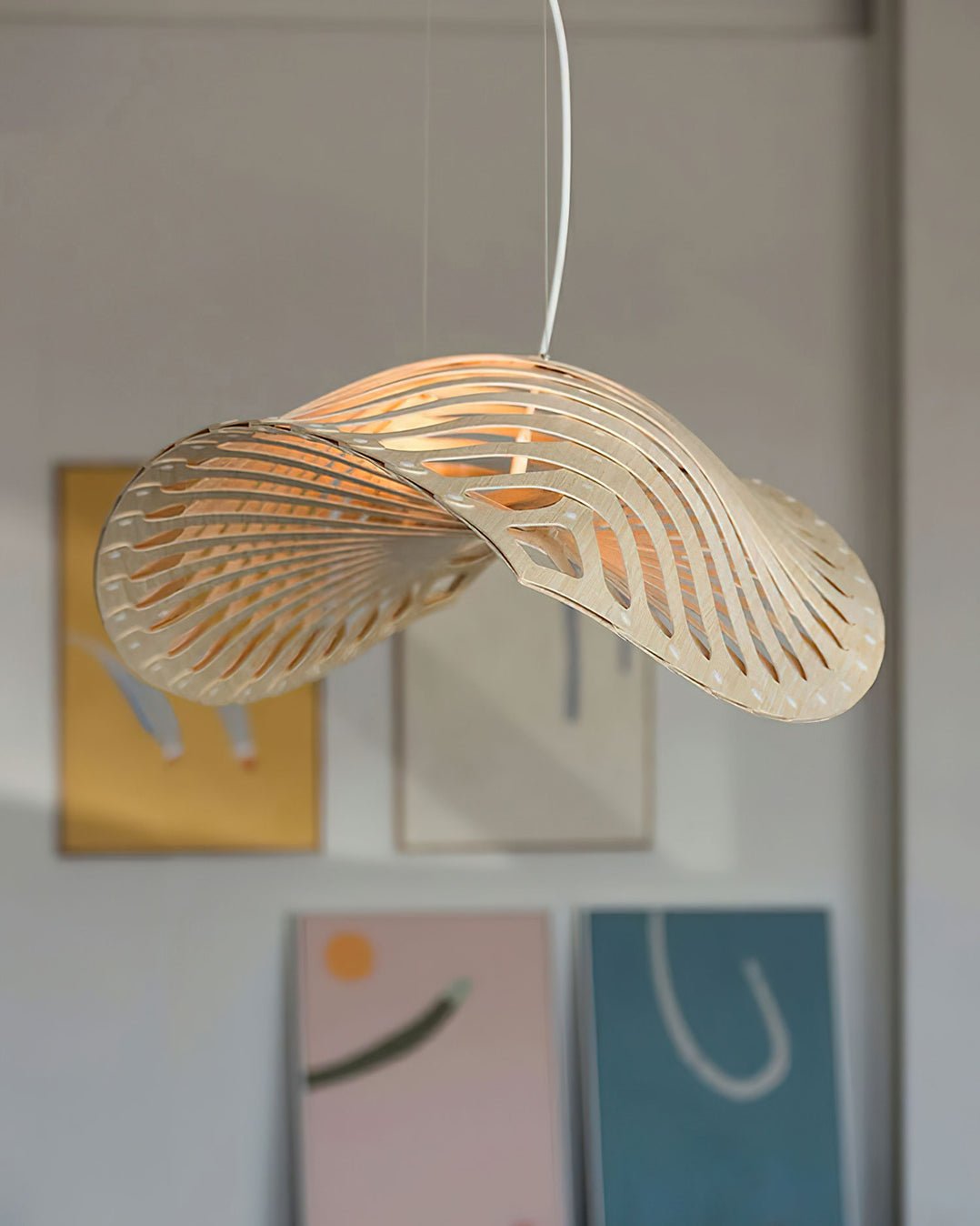 Veliren Leaf Wood Pendant Light-Neutral Decor