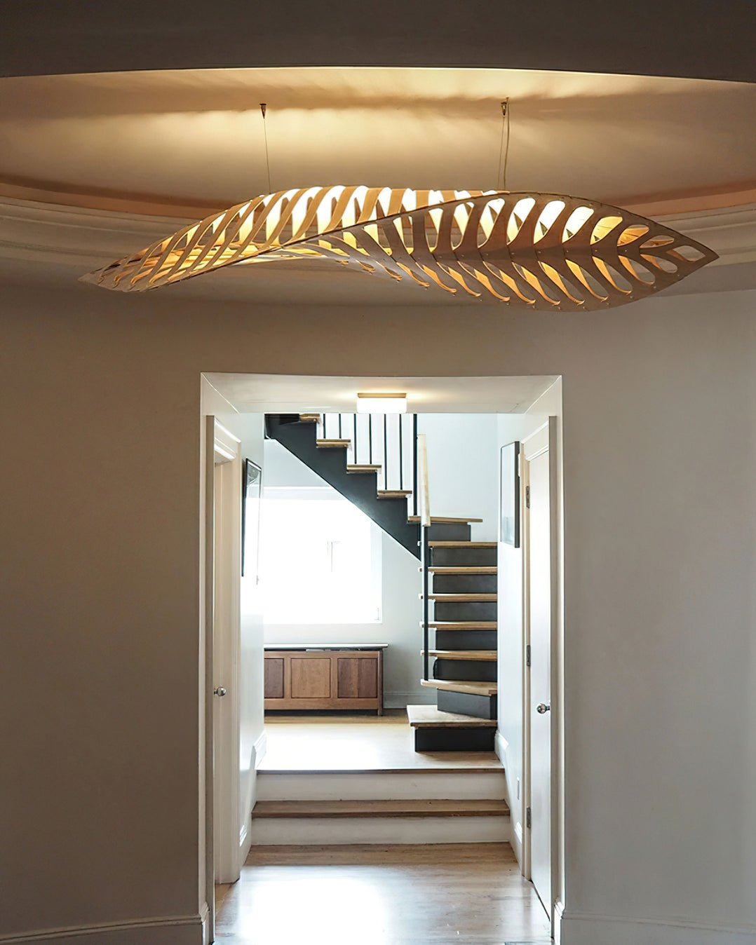 Veliren Leaf Wood Pendant Light-Neutral Decor