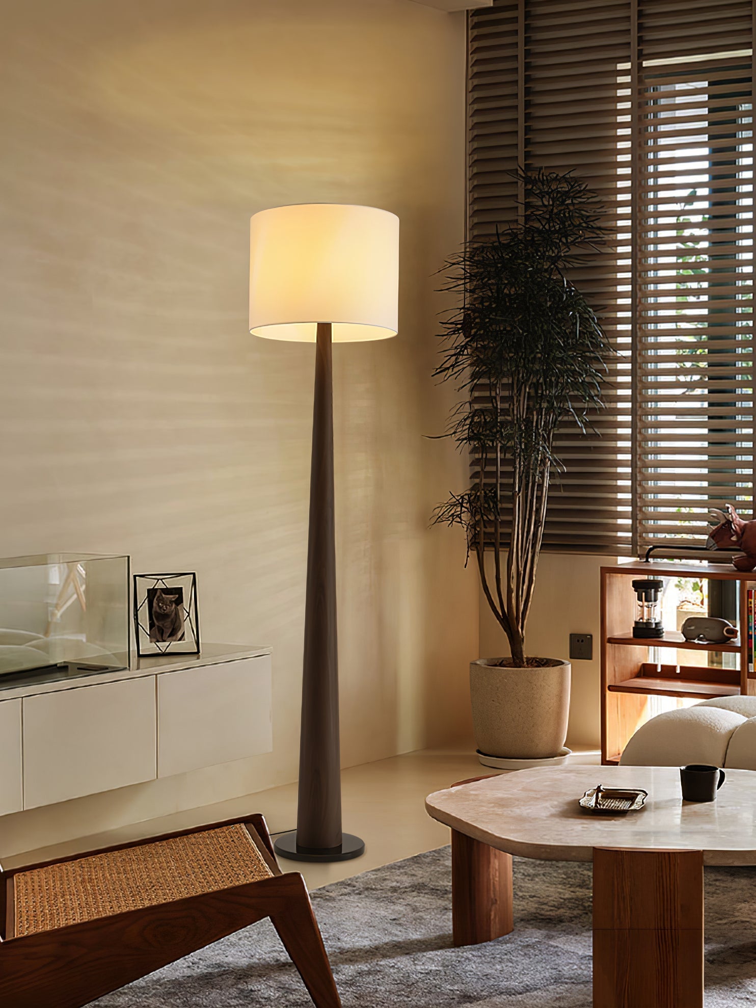 Ersilir Cylindrical Wood Floor Lamp-Neutral Decor