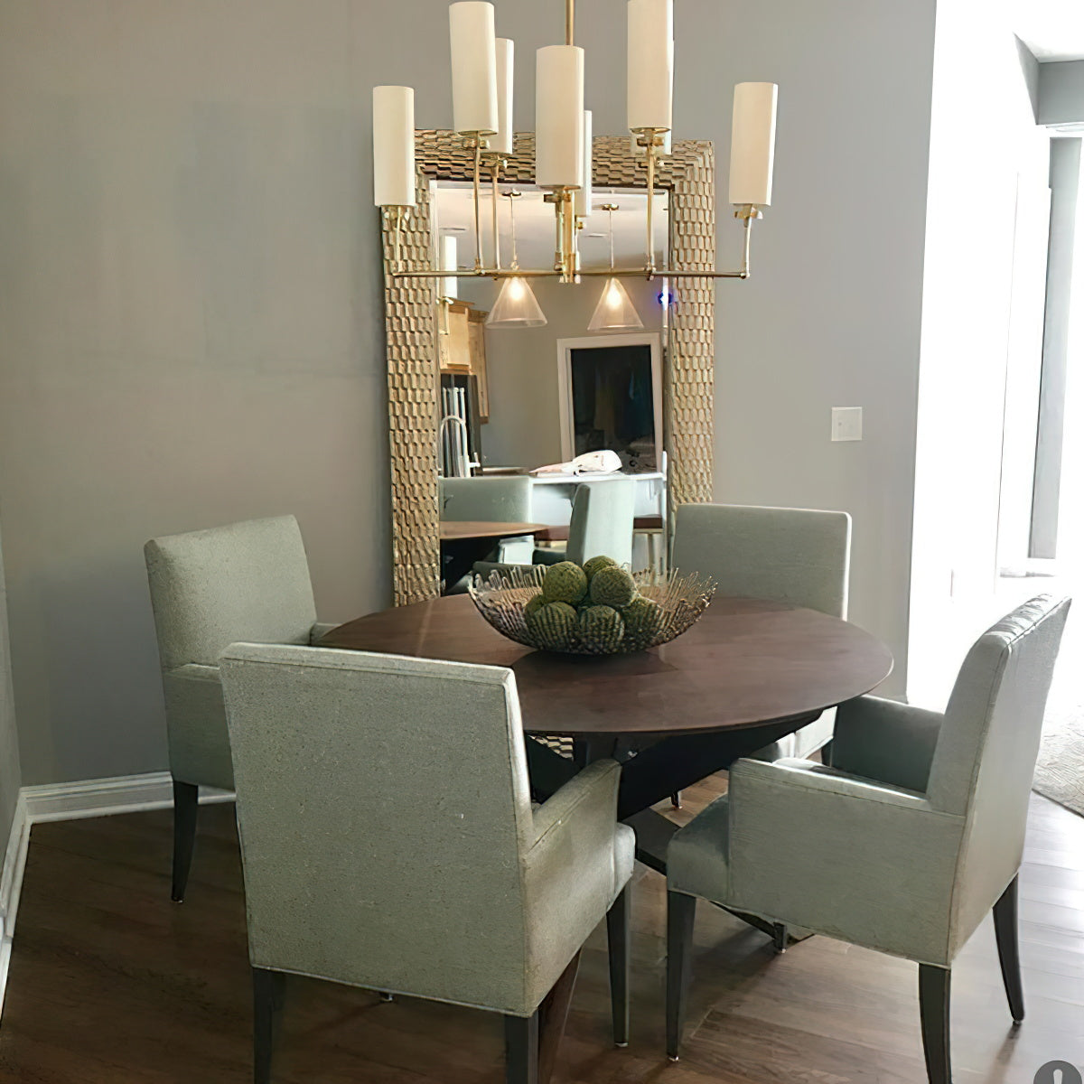 Lira Chandelier