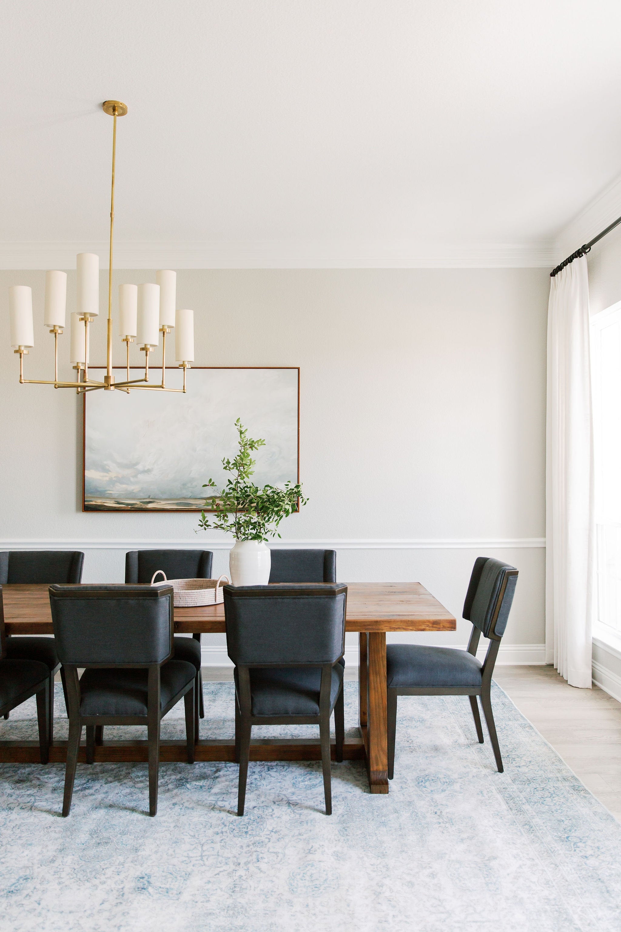 Lira Chandelier