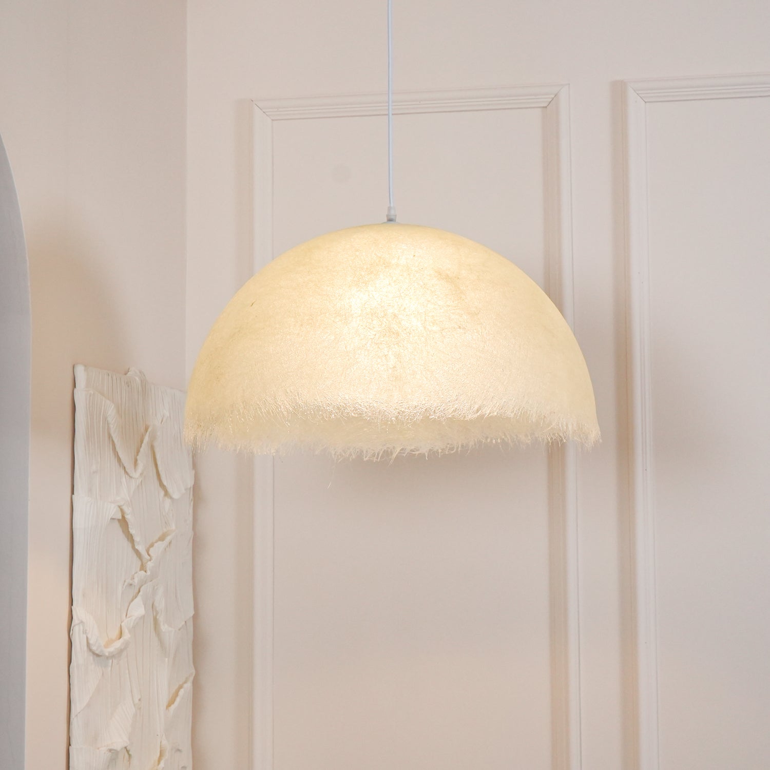 Willa Modern Epoxy Resin Pendant Light-Neutral Decor