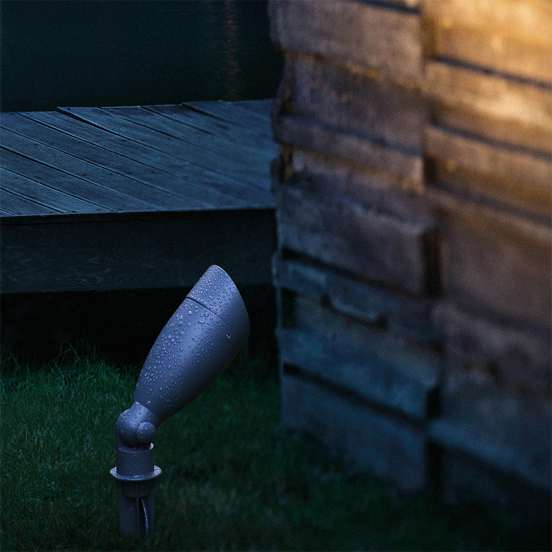Cubbb LED Minimalist Outdoor Spike Lights
