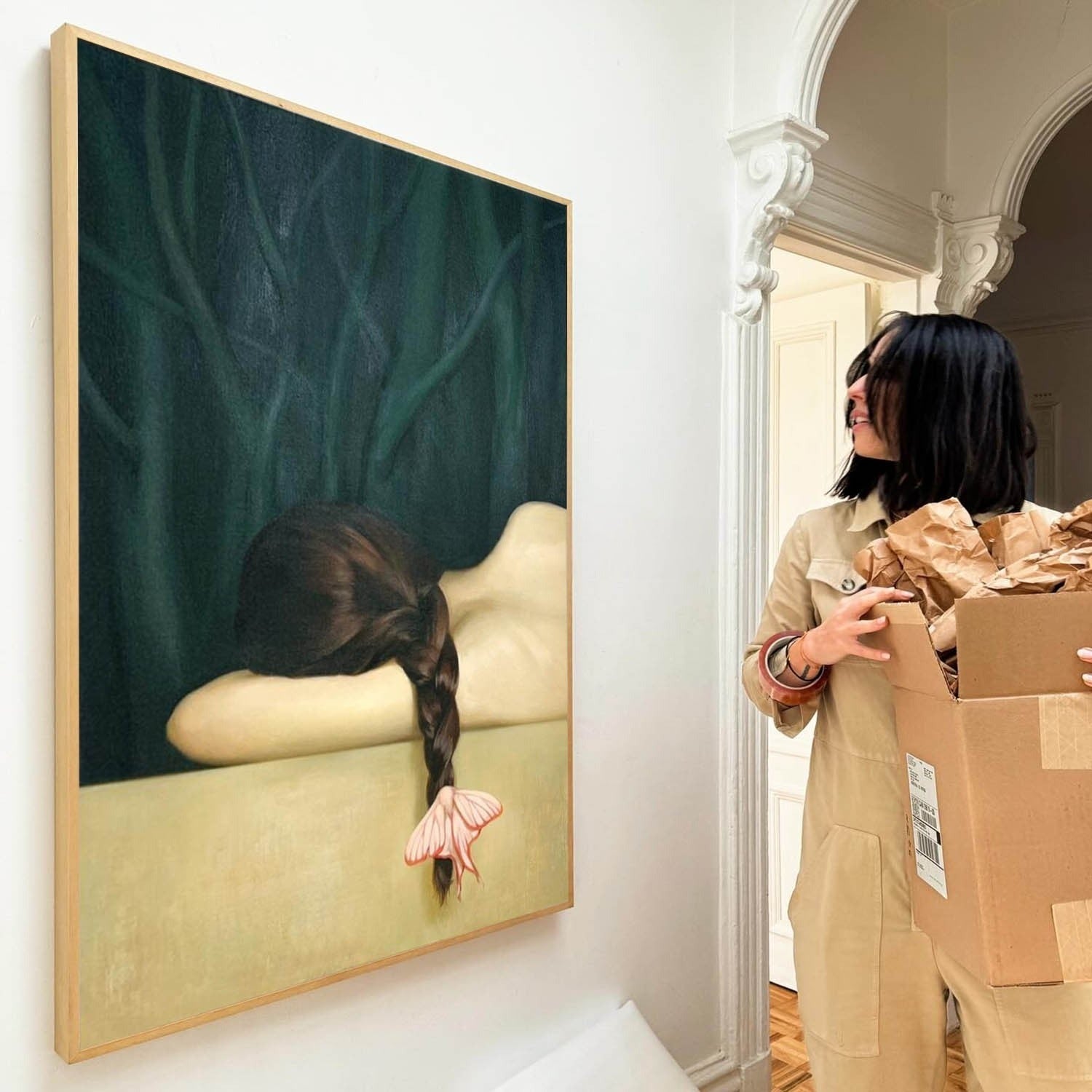 Wall Art Dreamy Hyperrealism Figure Braid - Neutralighting
