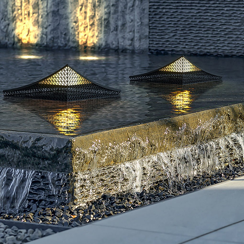Lynn Industrial Elegant Garden Light
