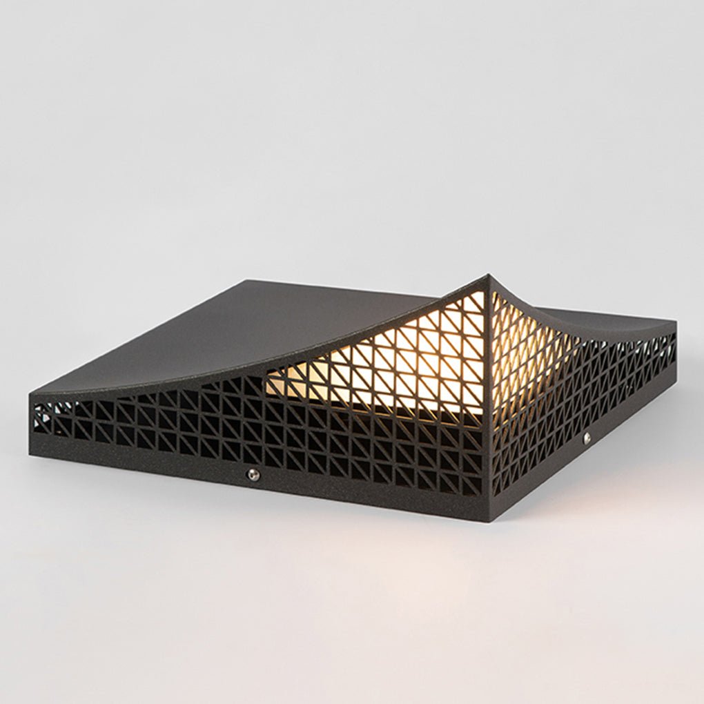 Lynn Industrial Elegant Garden Light