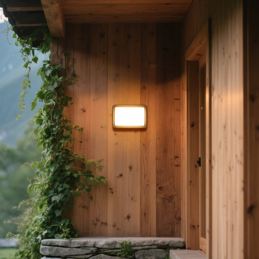 Stan Square Minimalist LED Outdoor Wall Light