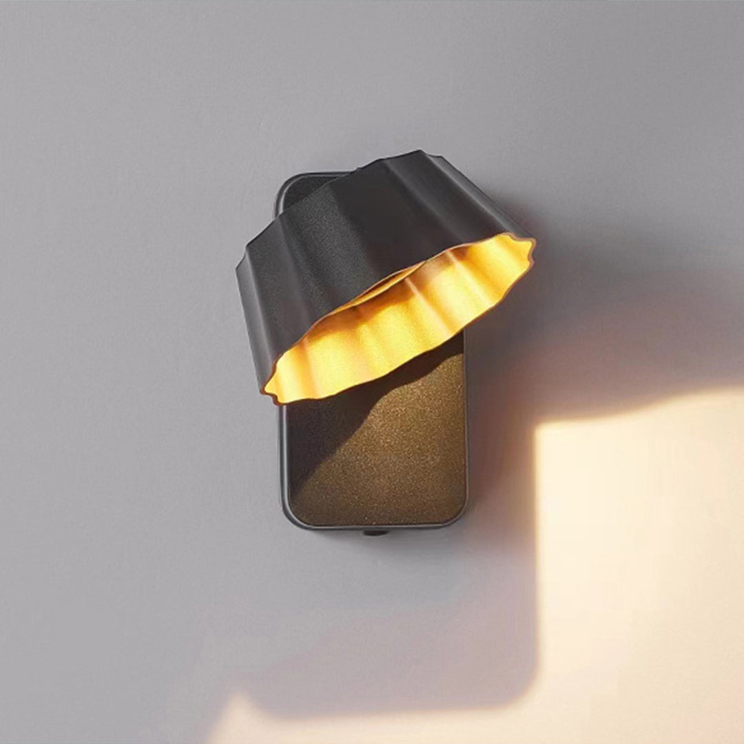 Daniel Modern Sconce Adjustable Outdoor Light