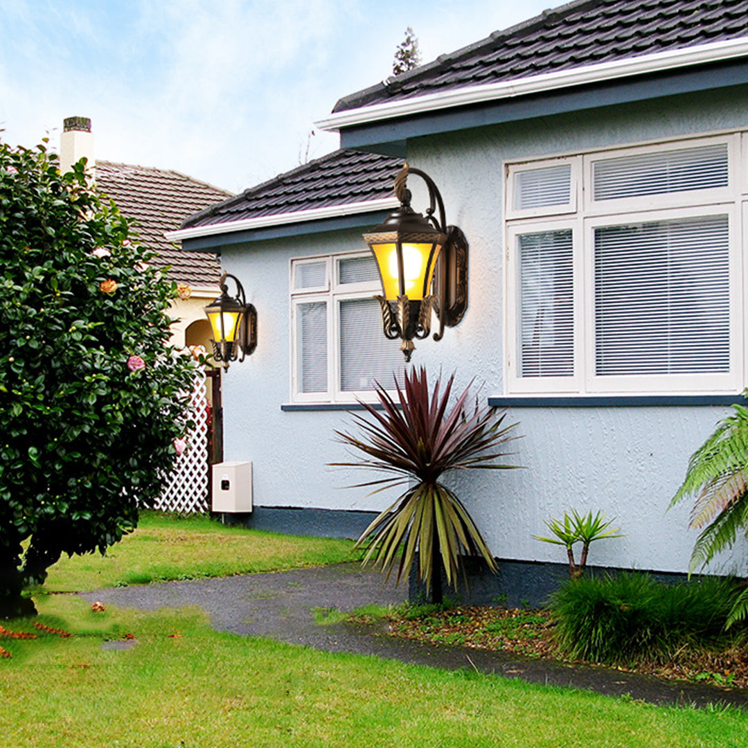 Nadiny European-Style Copper Glass Outdoor Wall Sconce