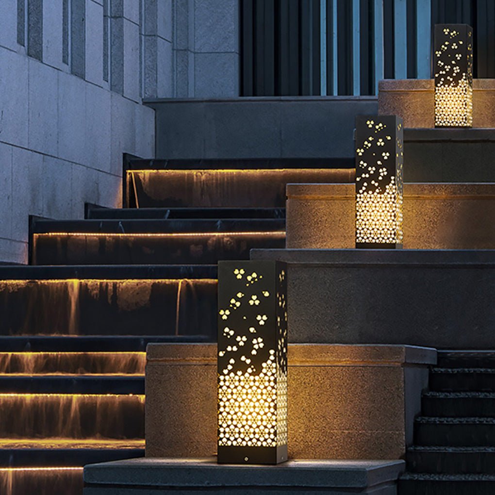 Tracy Asian Decorative Snowflake Design Steel Outdoor Light