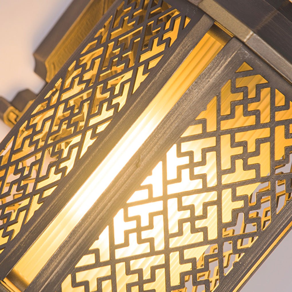 Oline Classical Hollow Pattern Outdoor Wall Lamp