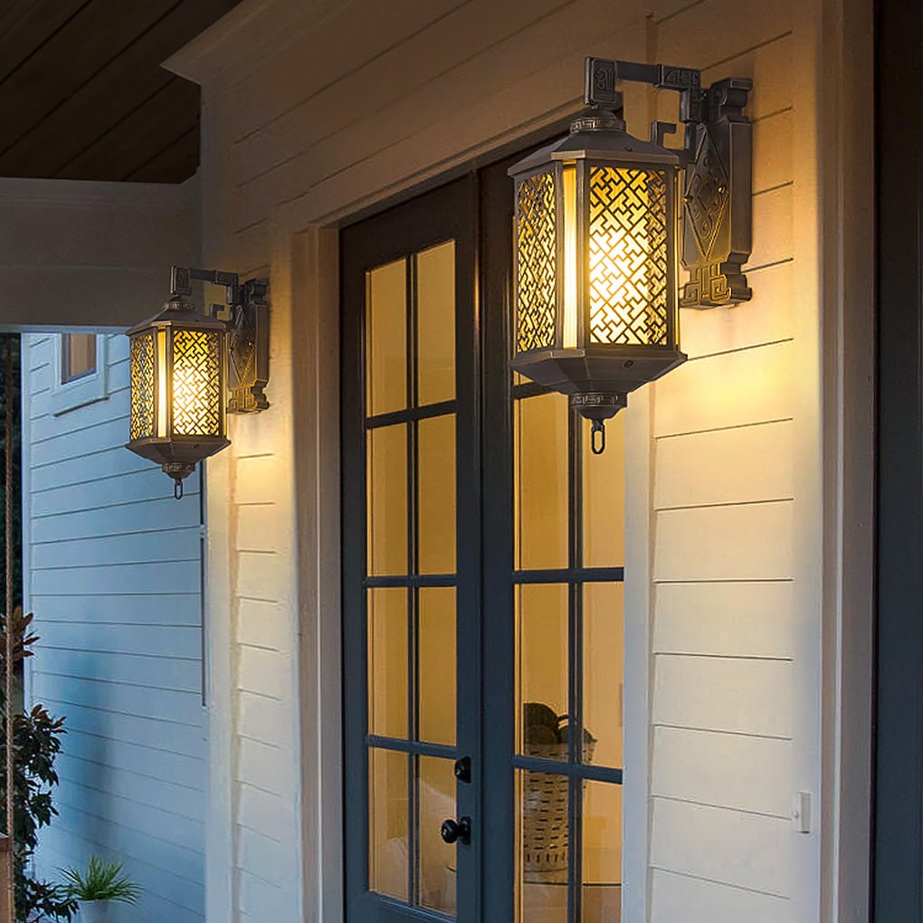 Oline Classical Hollow Pattern Outdoor Wall Lamp