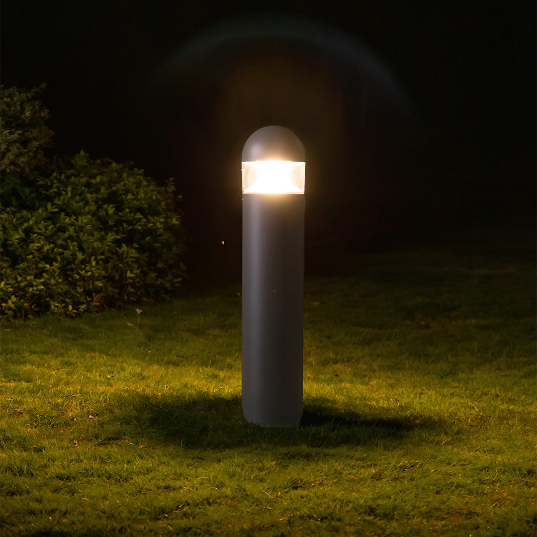Titus Poles Minimalist Nordic Outdoor Light