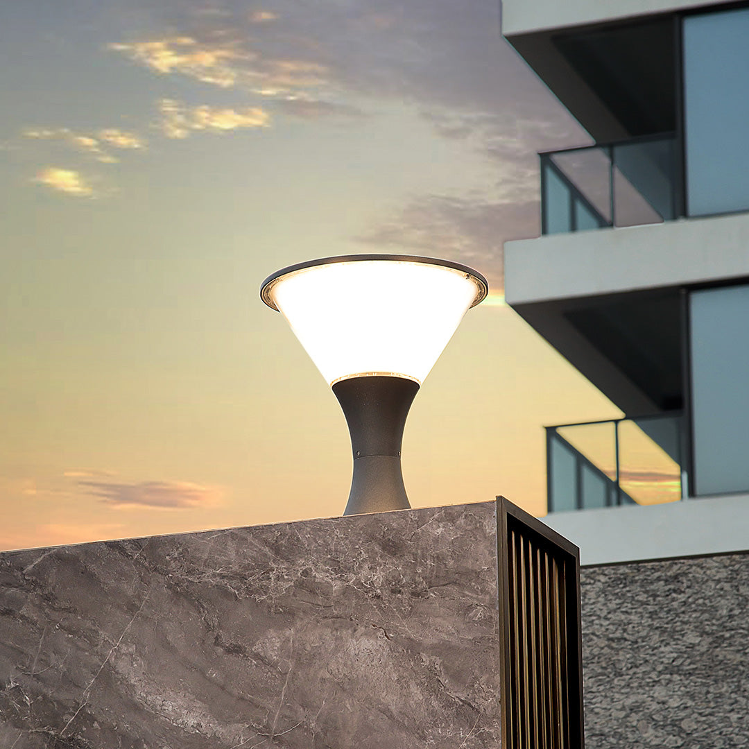 Rosnne LED Minimalist Modern Outdoor Post Light