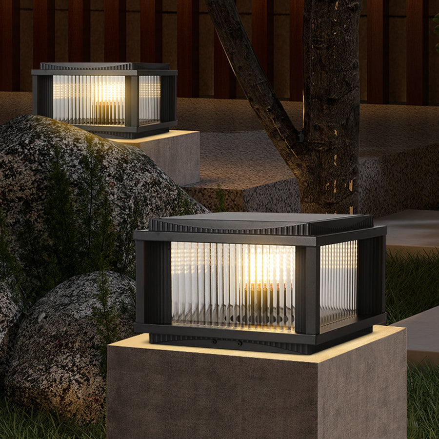 Strge Retro Style Outdoor Pillar Solar Lights