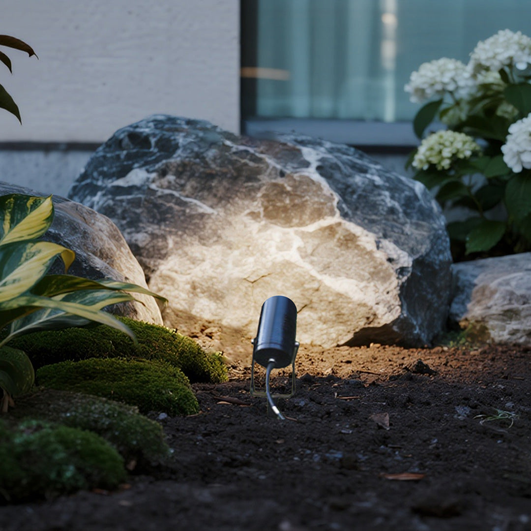 Meris LED Landscape Glass Outdoor Stakes Lights