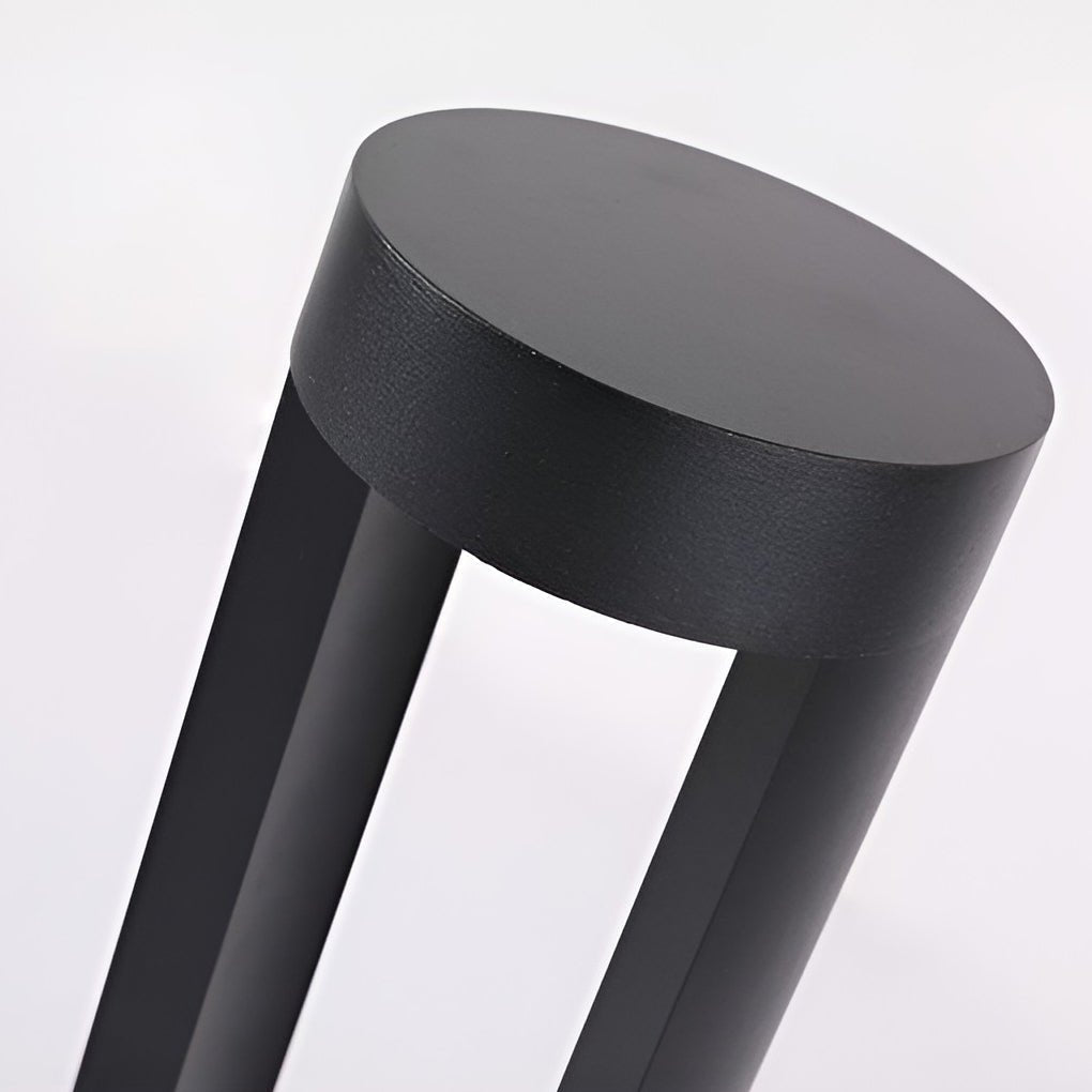 Travers LED Cylindrical Elegant Outdoor Lamp