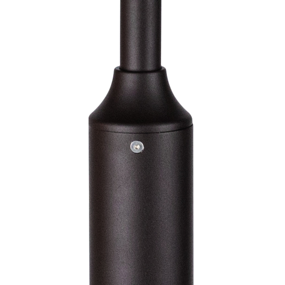 Tower Pole Elegant Minimalist Outdoor Lights
