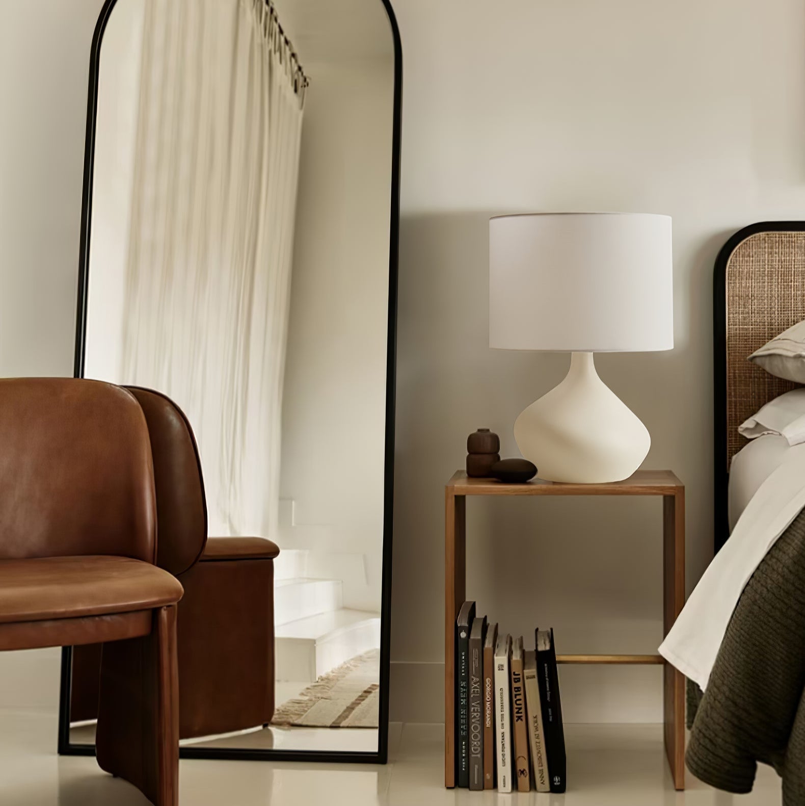 Jean Modern Ceramics Table Lamp-Neutral Decor