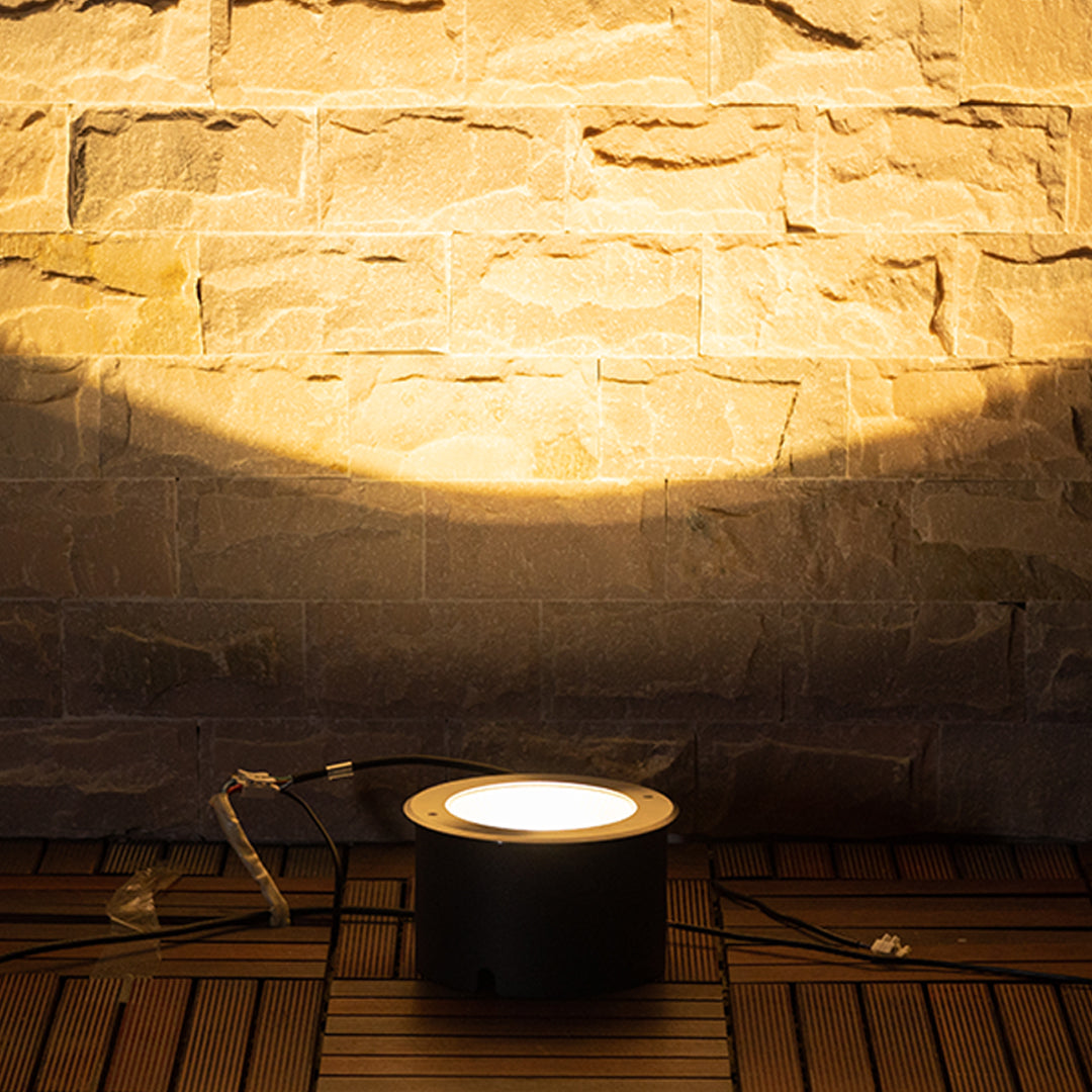 LED Minimalist Style Outdoor Wall Light