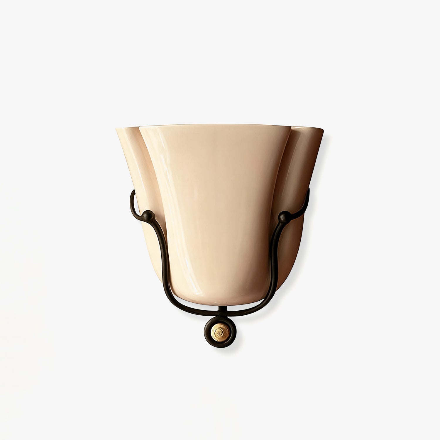 Caelion Shell Wall Sconce-Neutral Decor