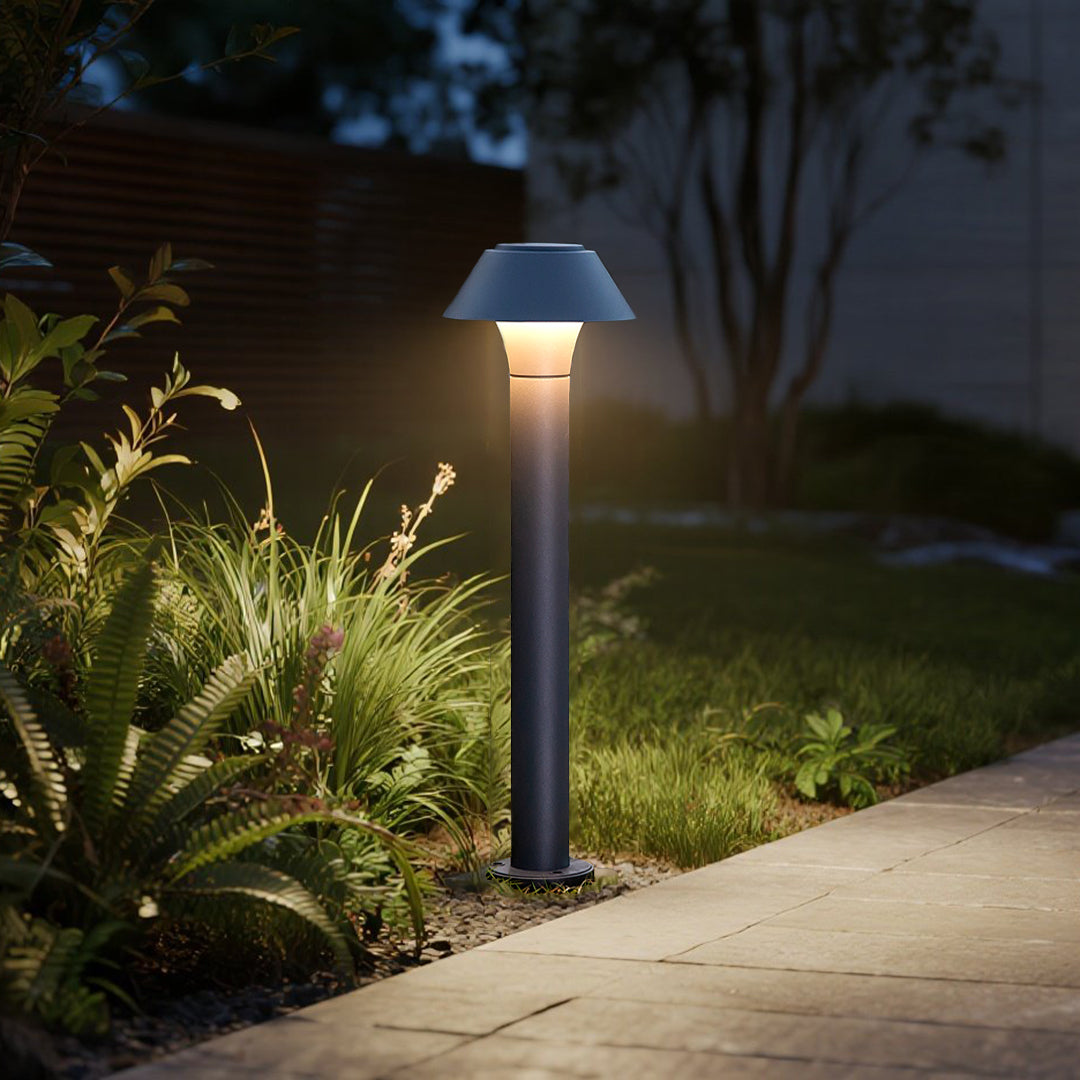 Kar LED Residential Minimalist Outdoor Bollard Lights