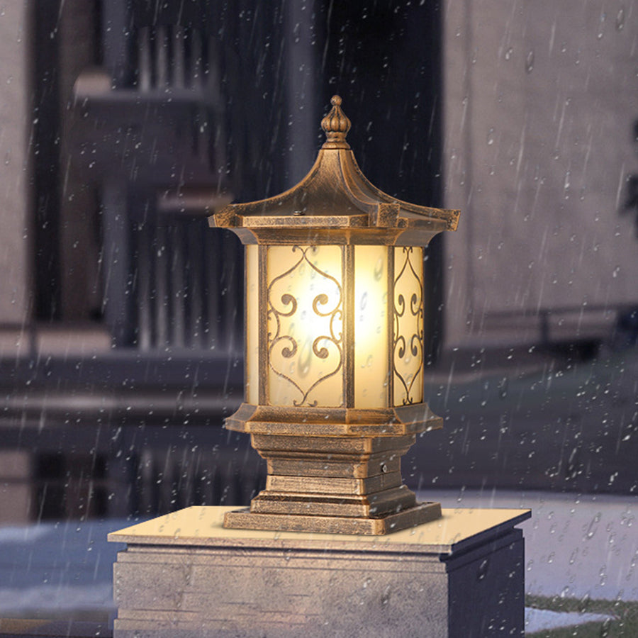 Irvi European-style Outdoor Gate Pillar Lights