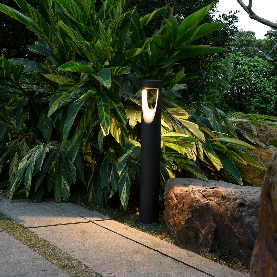 Searchy Bollard Minimalist Nordic Outdoor Light
