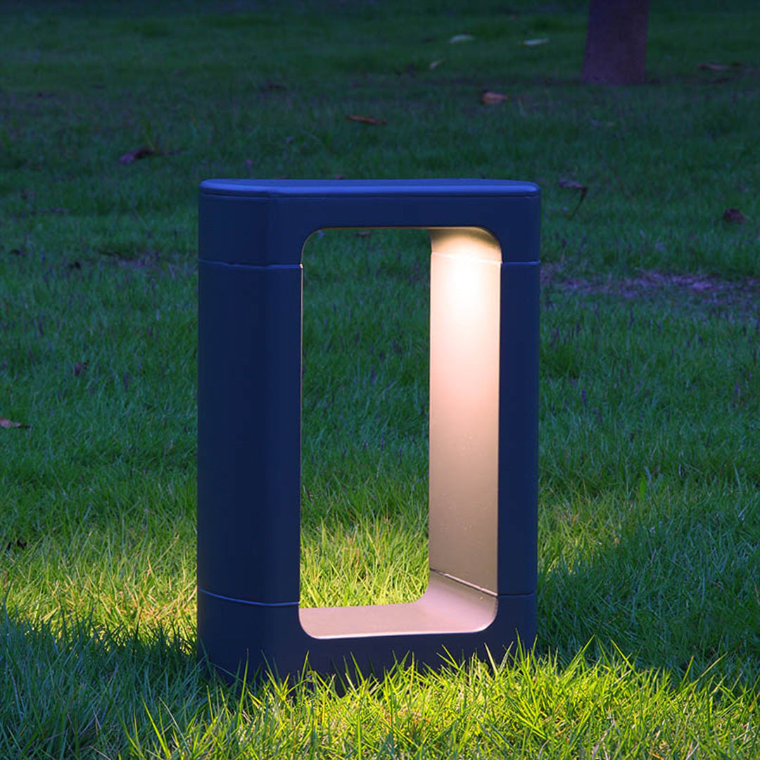 Vaessa Square LED Minimalist Outdoor Bollard Light