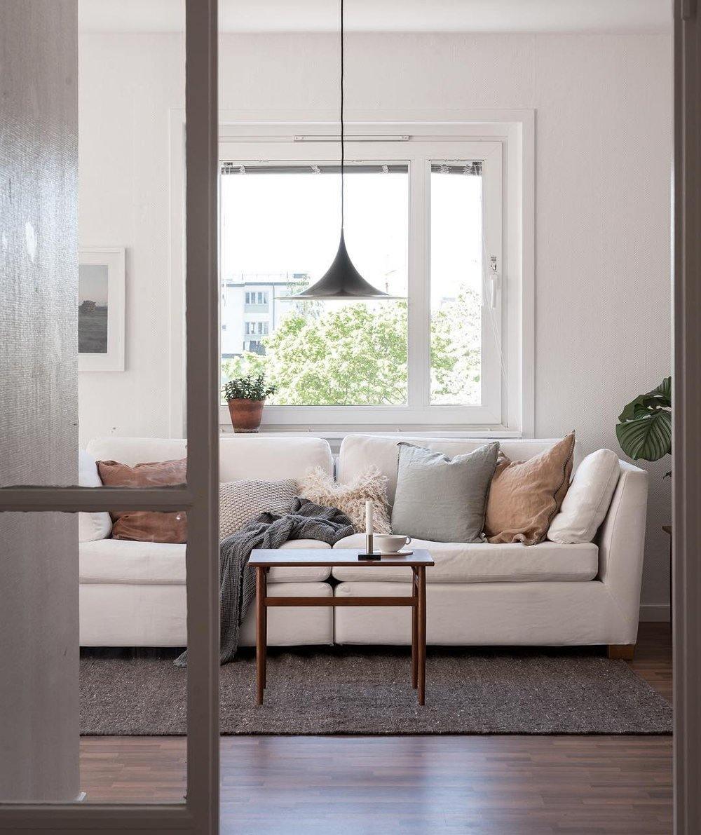 Nirixy Steel Sculptural Pendant Light-Neutral Decor