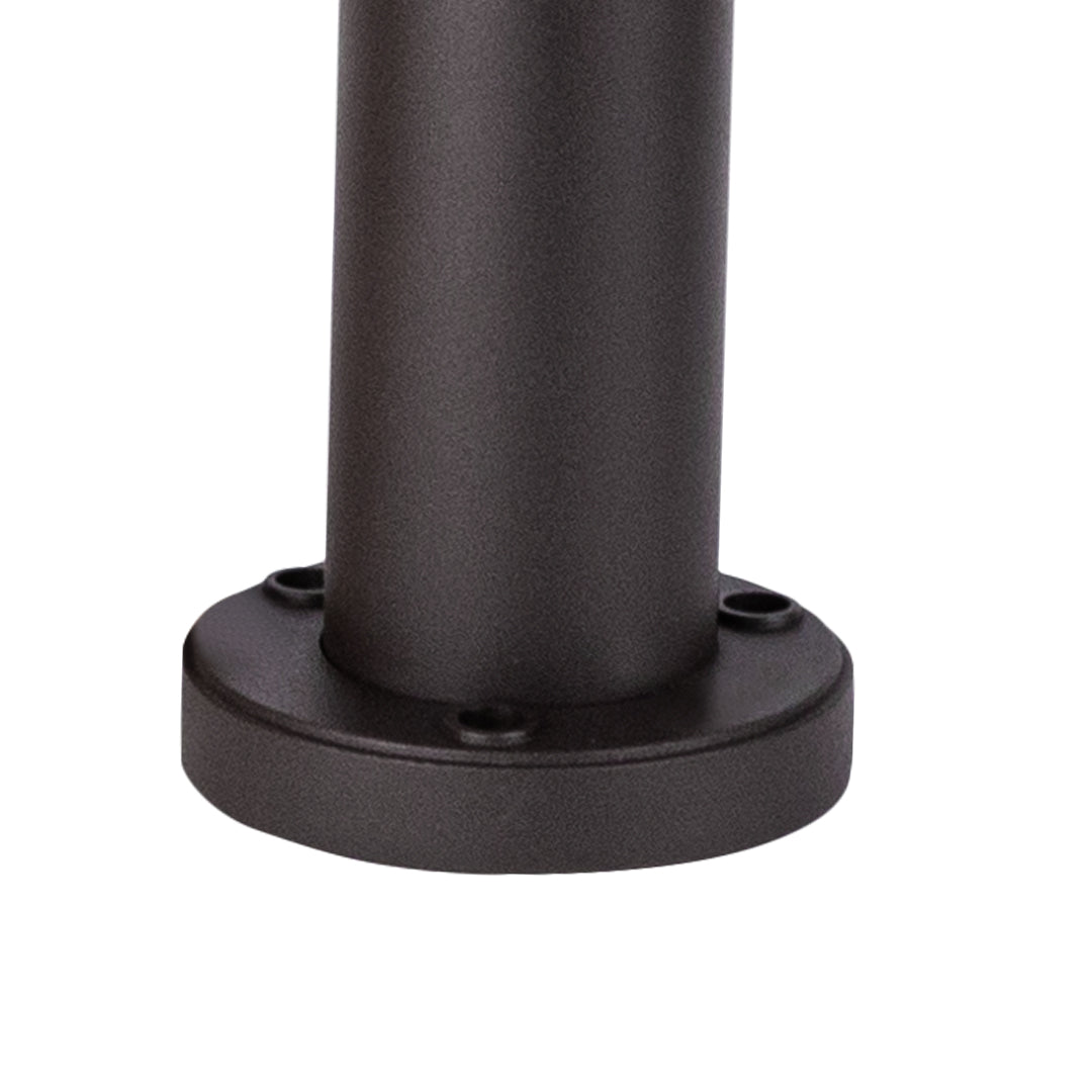 Tower Pole Elegant Minimalist Outdoor Lights