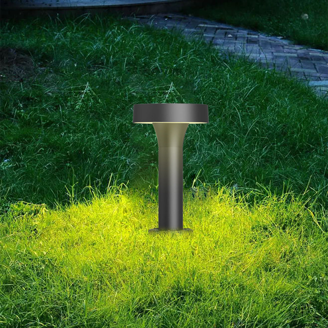 Perfy Vintage Poles Minimalist LED Outdoor Lights