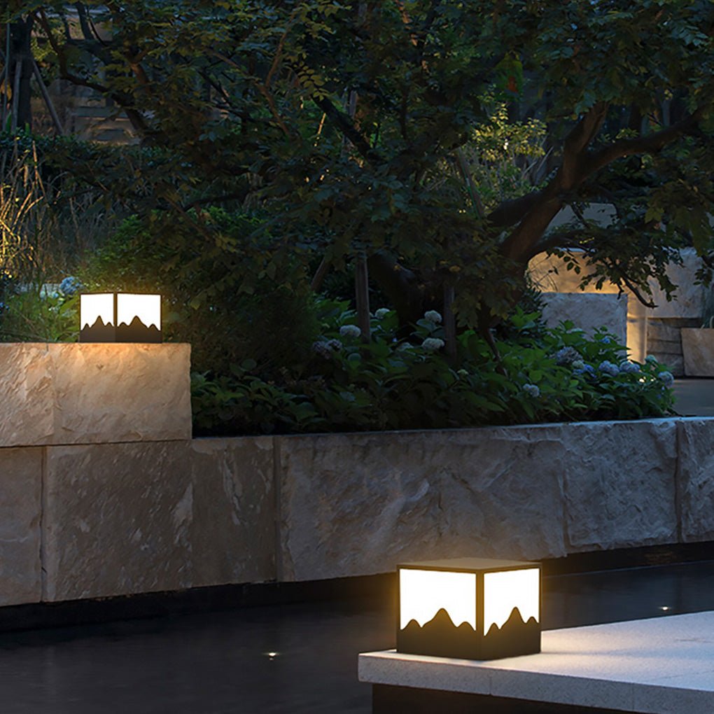 Leo Landscape Silhouette LED Steel Outdoor Post Light
