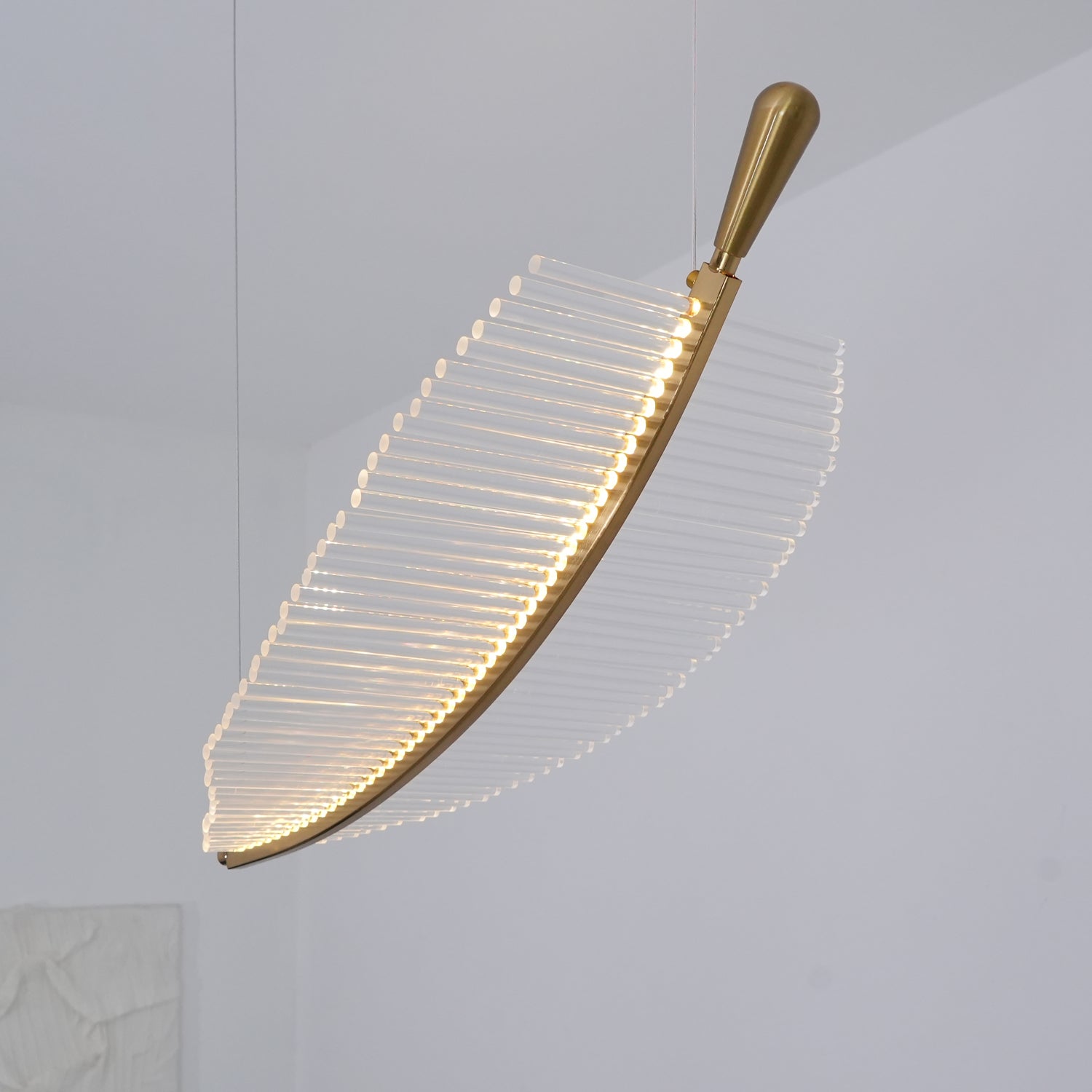 Kuo Chandelier Leaf Acrylic Gold Elegant Modern-Neutral Decor