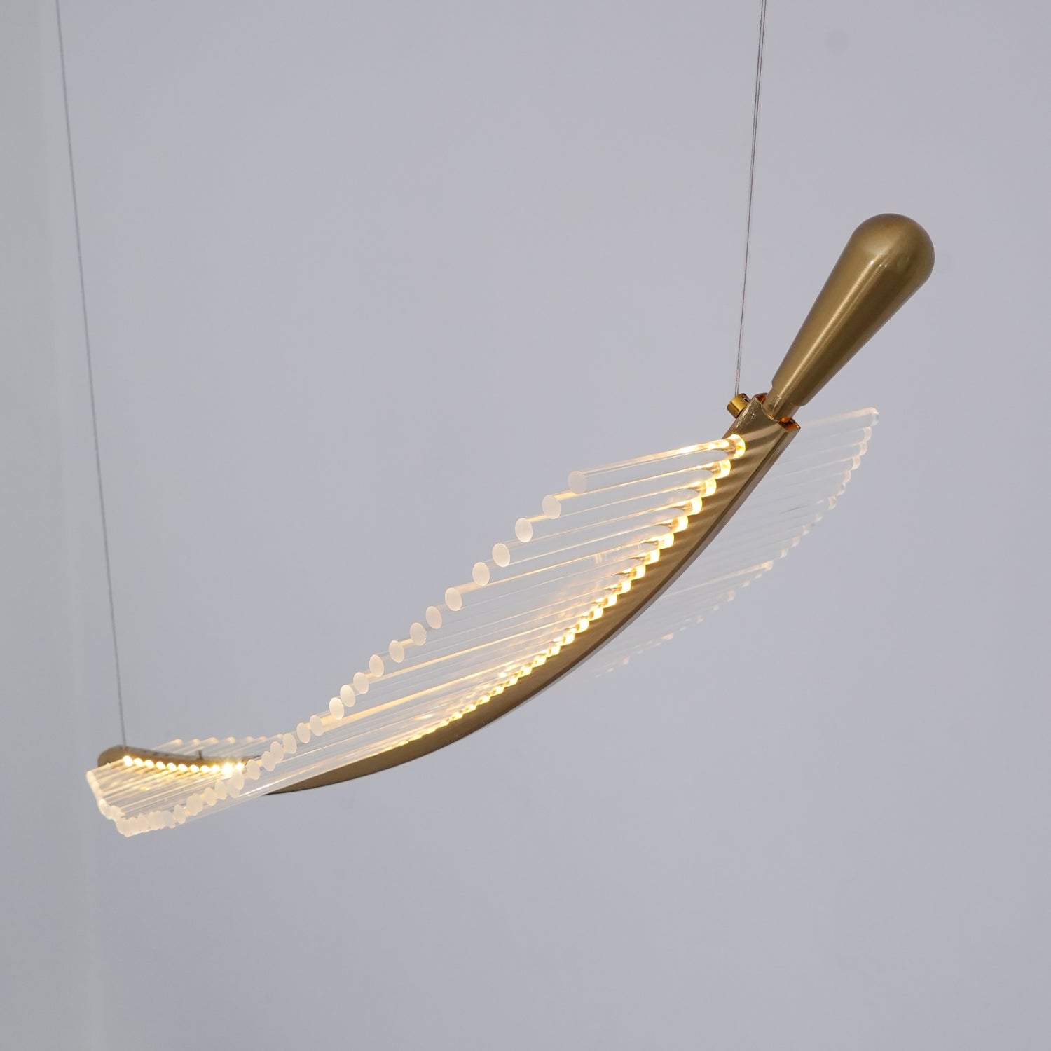 Kuo Chandelier Leaf Acrylic Gold Elegant Modern-Neutral Decor