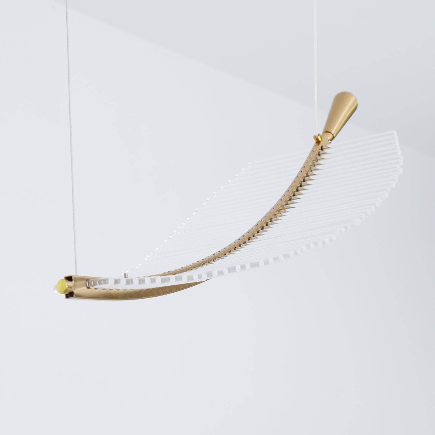Kuo Chandelier Leaf Acrylic Gold Elegant Modern-Neutral Decor