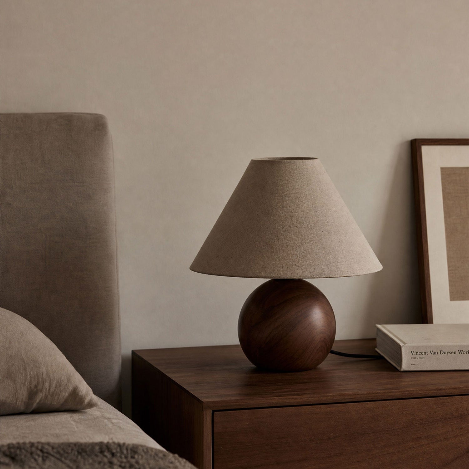 Mila Table Lamp