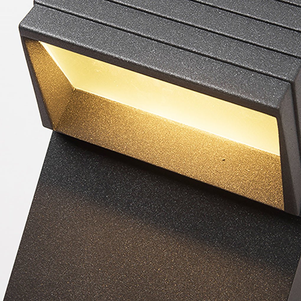 Jacueline Chic Flash Minimalist Outdoor Lighting