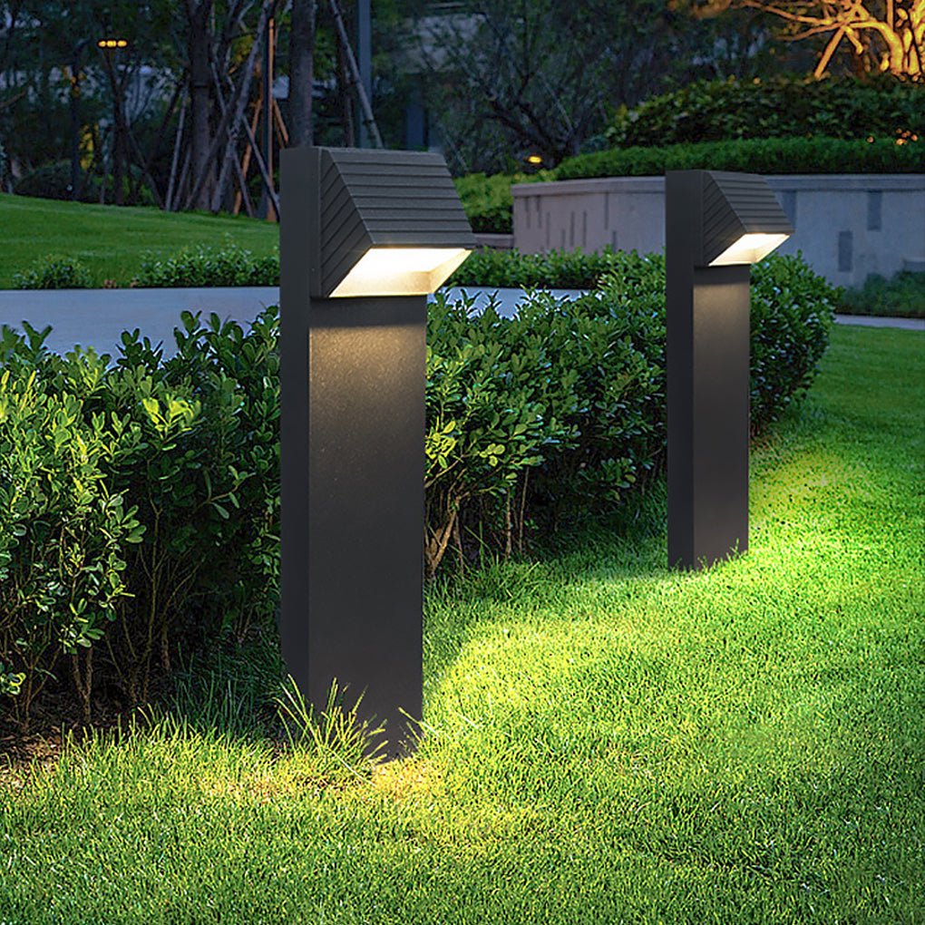 Jacueline Chic Flash Minimalist Outdoor Lighting