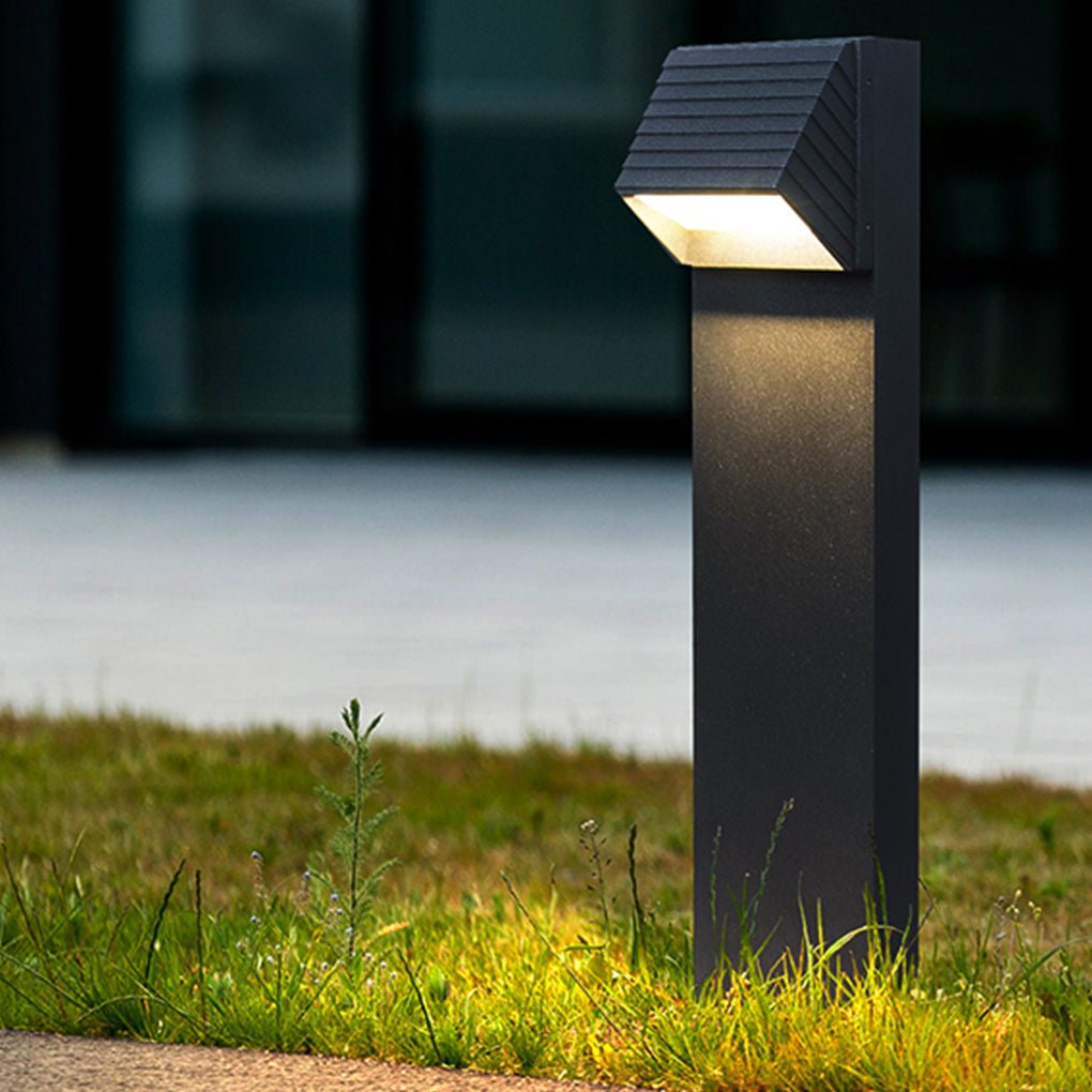 Jacueline Chic Flash Minimalist Outdoor Lighting
