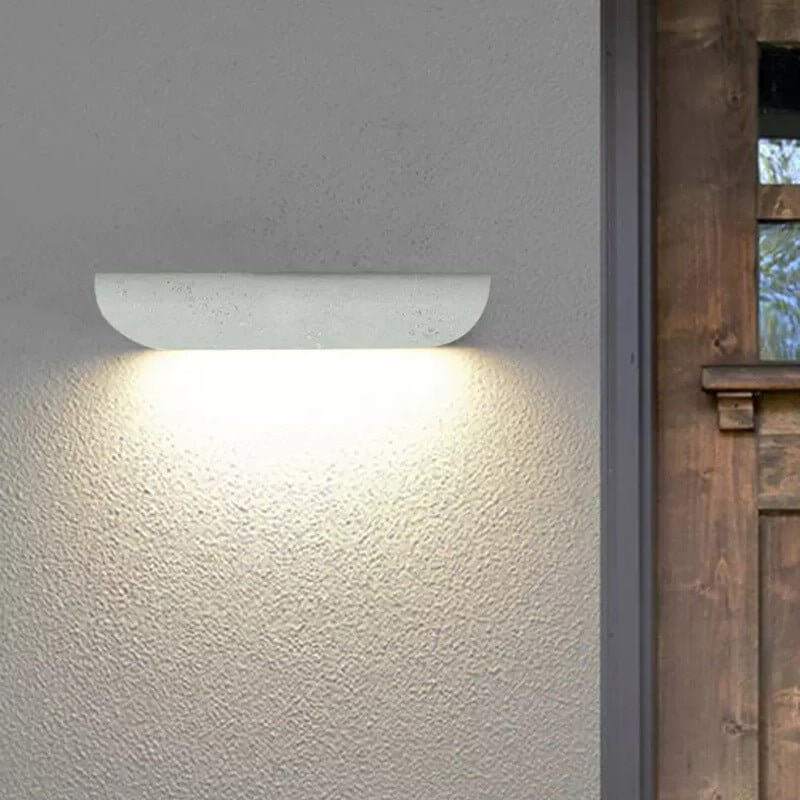 Vaughan Minimalist LED Outdoor Wall Light