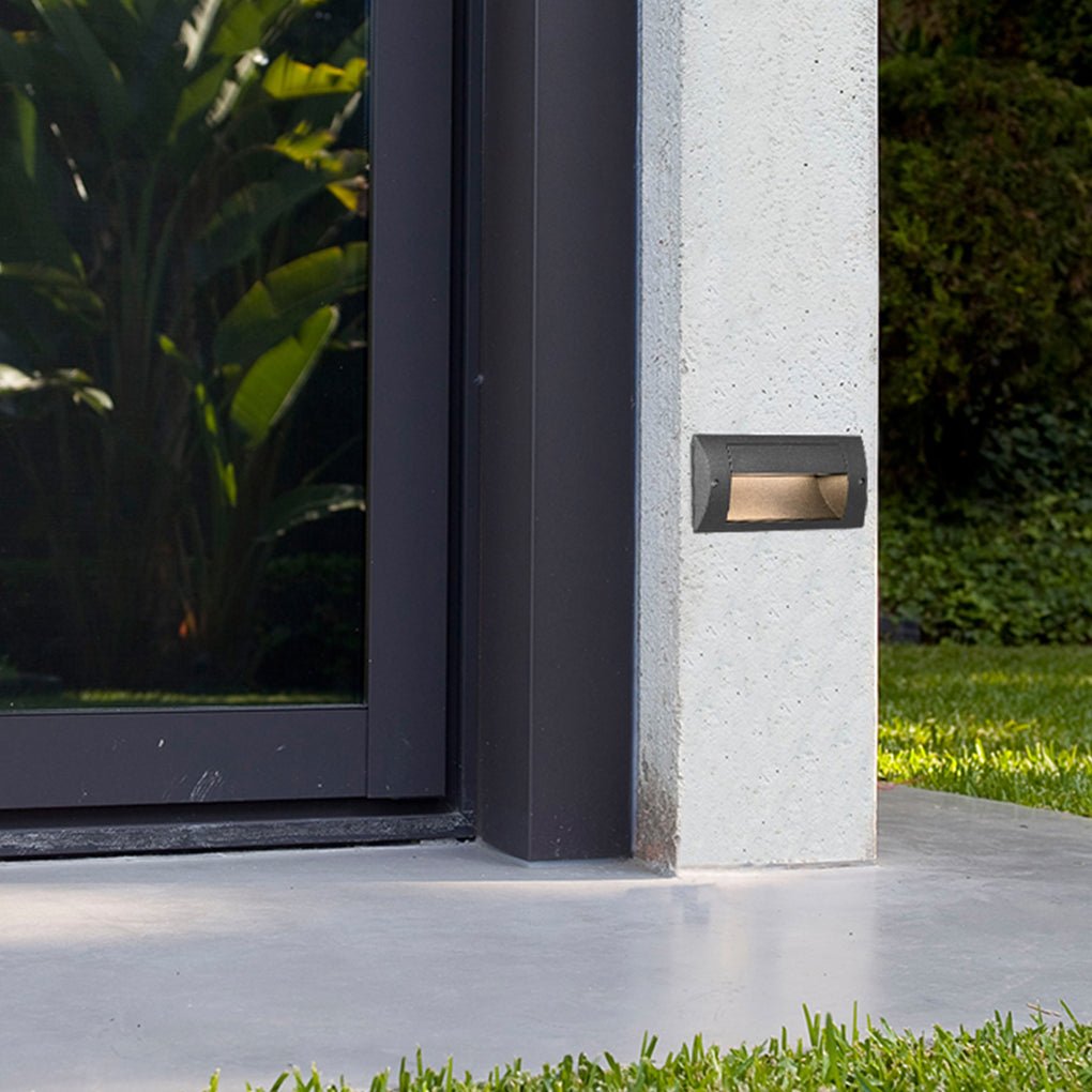 Domin Minimalist LED Outdoor Step Wall Lamp