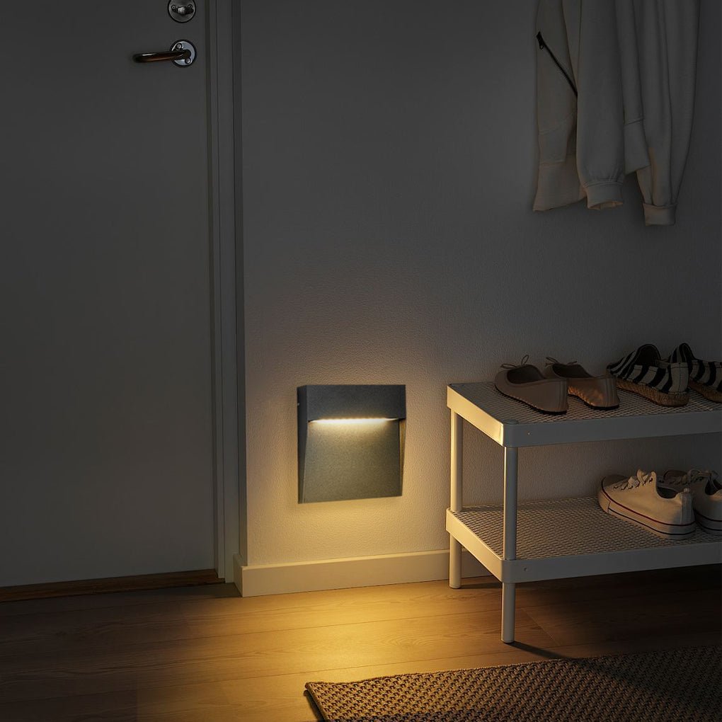 Iris Minimalist Square Outdoor Wall Step Lights